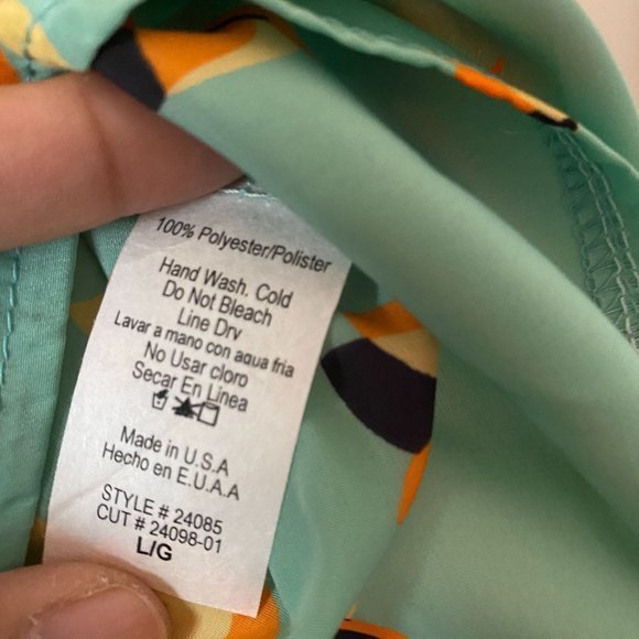 GREEN FLORAL SLEEVELESS TOP SIZE L/G - Picture 5 of 5